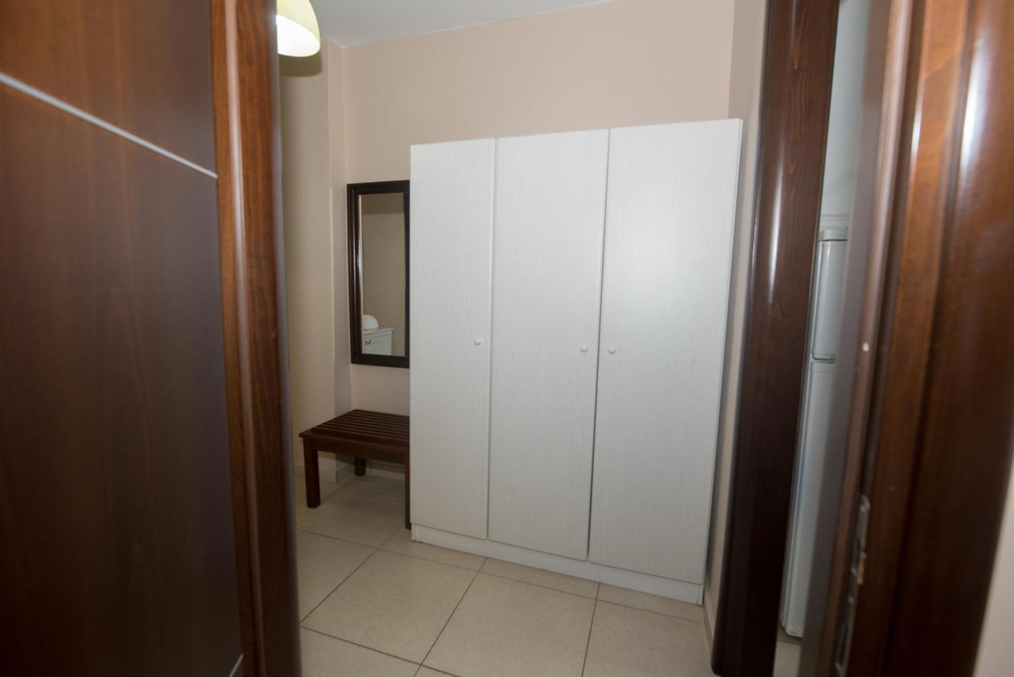 Aris Aparthotel Paralía Exteriör bild