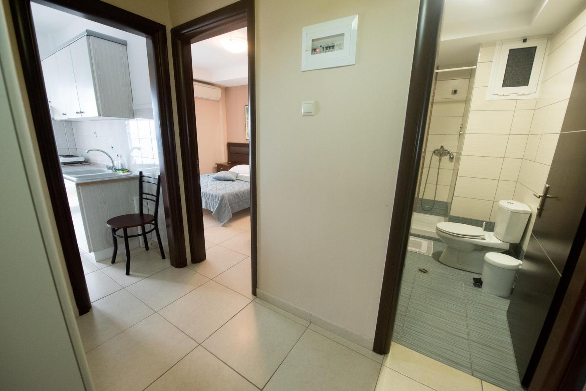 Aris Aparthotel Paralía Exteriör bild
